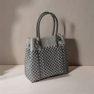 Bolso de compras de hombro de plástico reciclado respetuoso con el medio ambiente hecho a mano para mujer, diseño personalizado, Sembagi, XL, gris - Product Image 4