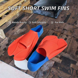 Pinne da Nuoto in Silicone Comode e Flessibili per Bambini e Adulti, Ideali per Immersioni e Allenamento - Product Image 2