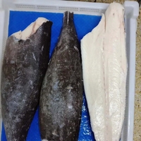 Poisson sauvage entier IQF surgelé de qualité supérieure, poisson de mer profonde, viande de fruits de mer crue, vente en gros, exportateur, fournisseur, emballage sous vide, FD