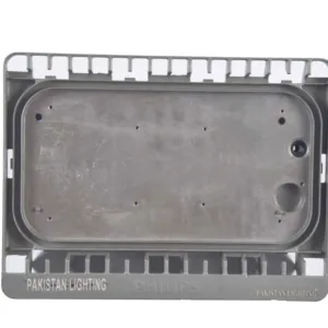 OEM High Quality Custom Aluminium LED Light Parts Heatsink Floodlight Housing Aluminium Die Casting