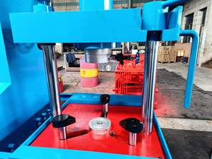 Banc d'essai de vanne verticale hydraulique à YFT-B100 de contrôle manuel pour l'étanchéité des vannes et le <span class=keywords><strong>test</strong></span> de coque - Product Image 5