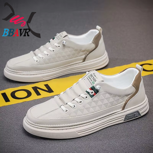 Zapatillas deportivas coloridas para hombre, con forro de malla, informales, para primavera, para hombres y hombres de la tercera edad. - Product Image 1