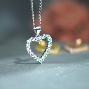 Ciondolo <span class=keywords><strong>Grande</strong></span> in Argento Puro 925 con Placcatura in Rodio, <span class=keywords><strong>Collana</strong></span> con Charm a <span class=keywords><strong>Cuore</strong></span> - Product Image 5