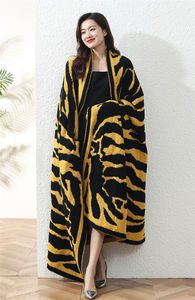 Microfiber घरेलू कंबल पॉलिएस्टर बुना हुआ कंबल गृह सजावट सोफे बी एम W कंबल जाजम के लिए फेंकता शराबी - Product Image 6