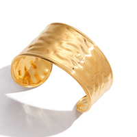 Bracelet en acier inoxydable plaqué or 18K PVD JF Jewelry, style minimaliste tendance hiver, large bracelet ondulé