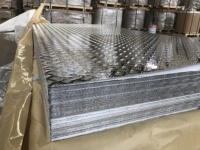 Plaque en aluminium damier 3003 pour plateformes - Feuille antidérapante haute résistance pour utilisation en entrepôt