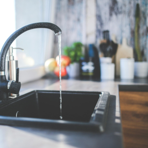 Gabinetes de Cocina Modulares de Alta Gama, Totalmente de Madera, Estilo Europeo Australiano, Color Personalizable, Encimeras de Mármol para Villas Modernas - Product Image 2