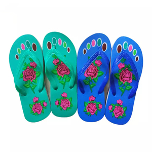 Family Dove-Chanclas de África - Product Image 1