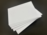 Carton blanc épaisseur de 1mm-10mm fabriqué à partir de pâte de bois et de papier blanc offset durable et robuste