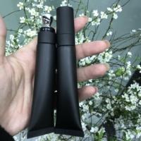Gloss Repulpeur pour les Lèvres à Logo Personnalisé, Vente en Gros, Effet Volume Extrême au Capsicum et Collagène