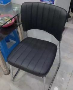 Silla de oficina apilable de piel sintética, silla de trabajo, silla de conferencia, silla de computadora, moderna, económica, de buena calidad, para capacitación - Product Image 3