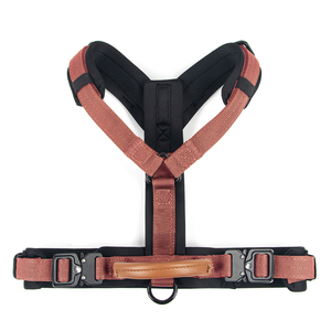 Harnais pour chien ergonomique de qualité supérieure sangles réglables poignée en cuir boucles en métal doux rembourré pour le confort - Product Image 1