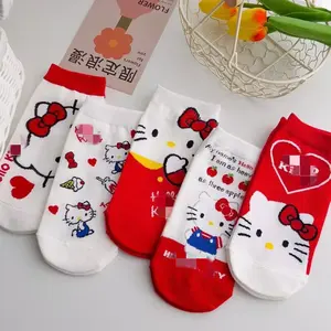 Vendita calda giapponese divertenti cartoni animati Anime personaggi ragazze calzini corti in cotone morbido simpatico cartone animato gatto donne calzini alla caviglia