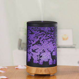 Difusor de Aroma con Diseño de Madera, 100 ml, Luz LED, Humidificador de Escritorio con Diseño de Ciervo y Conejo para Uso en Hogar y Oficina - Product Image 1