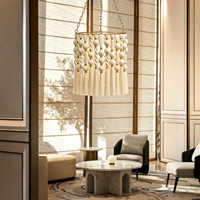 Abat-jour sphérique personnalisé en polyester tissé à la main avec anneau en cuivre - Design côtier contemporain pour la décoration intérieure