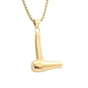 Collier pendentif sèche-cheveux en acier titane pour hommes, style punk rétro, design géométrique en acier inoxydable, finition polie - Product Image 4