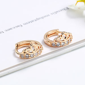 Accessoires pour femme, bijoux en gros, boucles d'oreilles plaquées zircone or 18k, <span class=keywords><strong>princesse</strong></span>, couronne, reine, boucles d'oreilles pour femmes et filles - Product Image 2