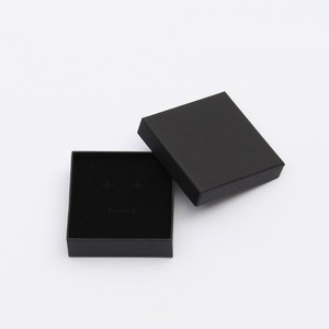 Boîte à bijoux personnalisée en gros avec logo, style vintage, pour bracelets et bagues, avec doublure en éponge, idéale pour les cadeaux - Product Image 2