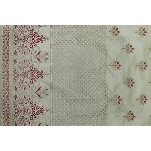 Tissu en soie brute brodé Triloki à motif floral, poids moyen, pour vêtements et saris, vendu au mètre - Product Image 2