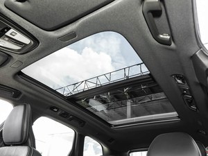 Voiture à énergie nouvelle commercialisable <span class=keywords><strong>Volvo</strong></span> <span class=keywords><strong>XC60</strong></span> PHEV 2026 Longue autonomie 4 roues motrices ZHIYUAN Version Noire Nuit Polaire SUV de taille moyenne pour les sorties en famille - Product Image 4