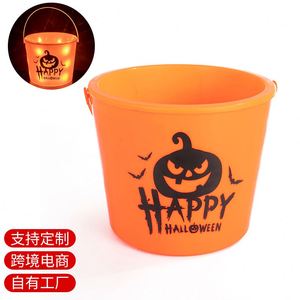 Nuevo Cubo Luminoso Portátil de Calabaza para Halloween 2023, Lámpara LED Portátil de Calabaza, Accesorios de Decoración para el Festival de los Fantasmas, Caja de Dulces - Product Image 2