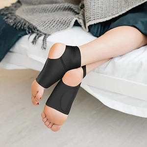 Attelle de soutien de la voûte plantaire et de la cheville avec coussinets en gel, protection enveloppante pour les éperons calcanéens, soulagement de la douleur aux pieds et des voûtes plates - Product Image 3