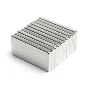 <span class=keywords><strong>Aimant</strong></span> carré industriel en néodyme permanent haute performance N35, 50x10x1.5mm d'épaisseur, force de traction 3.2kg, 50*35*6, service de découpe - Product Image 4