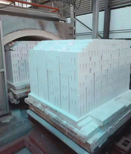 Tùy chỉnh kích thước gạch lửa <span class=keywords><strong>mullite</strong></span> nhẹ cho Lò thủy tinh Hiệu quả nhiệt cao cắt hàn cách nhiệt - Product Image 4