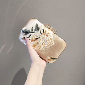 Ladies Peony Embroidery <b>Wedding</b> <b>Clutch</b> Bag Popular Evening Bag Chain Women's Shoulder Bag - Product Image 2