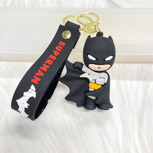 Vente en gros de breloques de chaussures, porte-clés et accessoires pour clés de voiture personnalisés, à thème anime, dessin animé, cool, <span class=keywords><strong>Marvel</strong></span>, Batman, <span class=keywords><strong>super</strong></span>-héros - Product Image 6