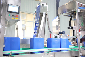 Hoàn toàn tự động bánh mỡ bôi trơn dầu động cơ động cơ dầu chai Filler điền đóng nắp và ghi nhãn máy đóng gói dây chuyền sản xuất - Product Image 4