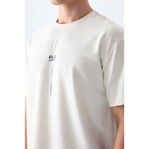 เสื้อยืดผู้ชายทรงโอเวอร์ไซส์ ผ้าถักเนื้อนุ่ม หนา พิมพ์ลาย สตรีทแวร์ โพลีเอสเตอร์/คอตตอน สีขาว-88373-สีเอครู ระบายอากาศได้ดี - Product Image 3