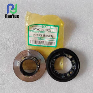 อะไหล่รถเกี่ยวข้าวคูโบต้า DC70 758 988 ใหม่และมือสอง ลูกกลิ้งราง ซีลน้ำมัน 5T070-23210 สำหรับฟาร์ม - Product Image 5
