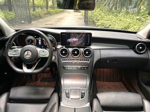 Mercedes-Benz C200 L Sport Sedan 1.5T 2021 d'occasion – Voiture de luxe abordable à l'export - Product Image 6