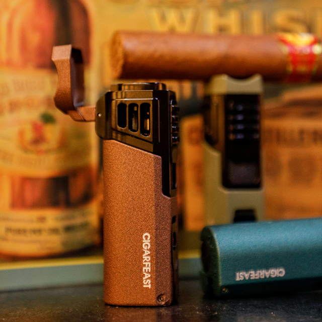 Wholesale Gas Four Flame Pocket Lighter and Cigar Punch Quality Lighter Collection