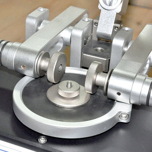 TAPPI T476 DIN53754 ASTM D3884 EN 660-2 Verschleiß-Rotationsabriebprüfgerät Gebrauchter Taber Abriebprüfstand Testmaschine - Product Image 3