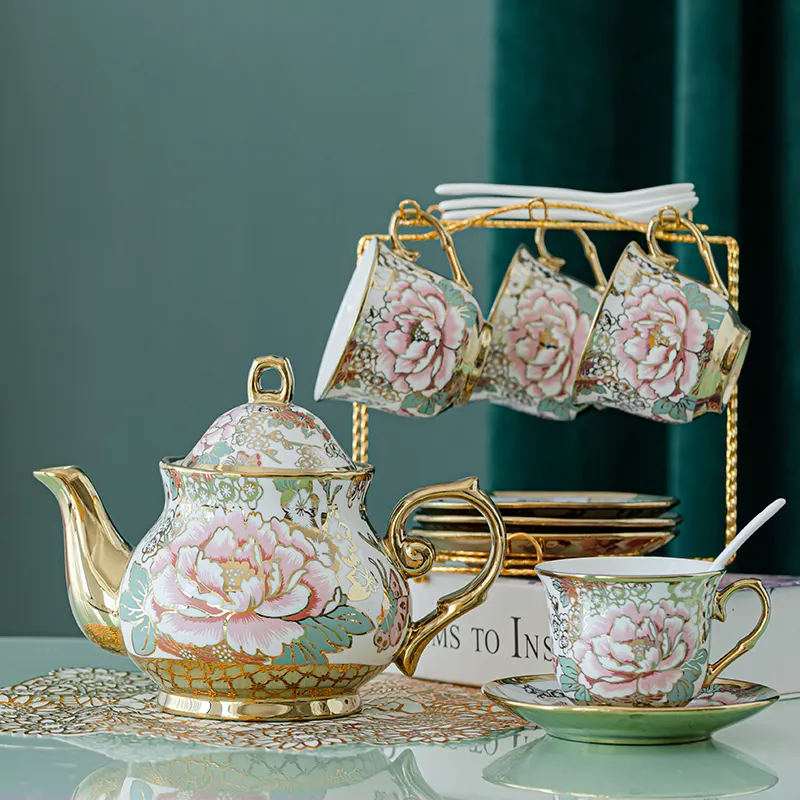 Tasses et tasses de café en céramique, style européen, avec poignée dorée, théière, vente en gros, service à thé et soucoupes avec cuillère
