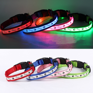 Fabricantes de fábrica, venta al por mayor, collares de perro LED recargables reflectantes de goma a granel, luz intermitente, perros pequeños, medianos y grandes - Product Image 6