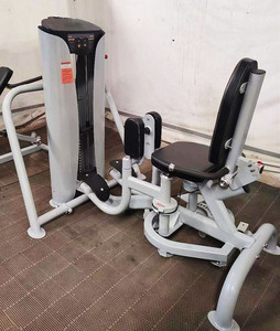 Attrezzo Fitness in Acciaio a Doppia Funzione Abduzione/Adduzione con Gluteatore per Allenamento di Forza delle Gambe e Bodybuilding - Product Image 3