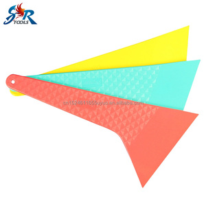 Car Window Tint Vinyl Wrap Sticking Tool with Grid Pattern Ultra-thin <strong>Triangular</strong> PP Material Heat-resistant Hard <strong>Scraper</strong> - Product Image 4