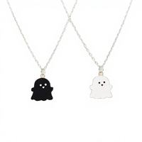Ensemble de colliers créatifs en forme de fantôme, collier pendentif fantôme noir et blanc tendance pour couple, BFF, cadeau d'anniversaire d'Halloween