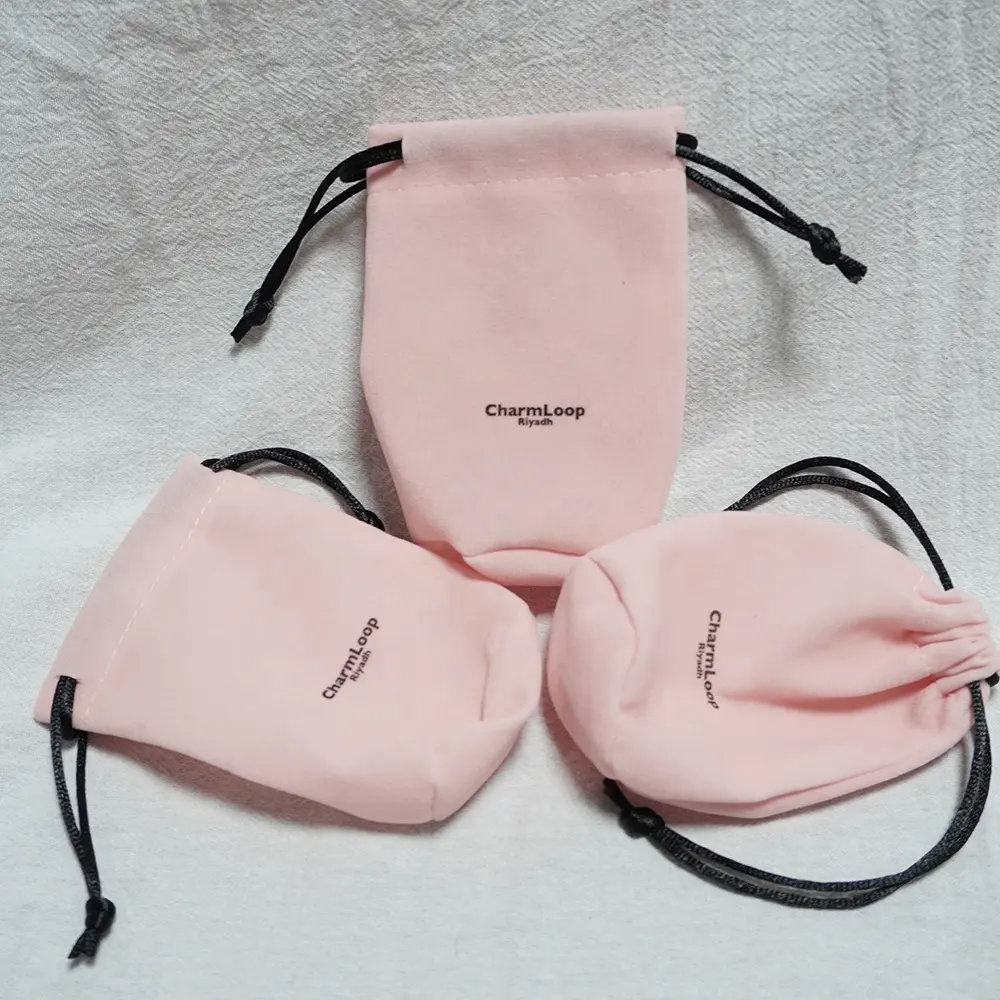 Promozione profumo logo personalizzato imballaggio coulisse sacchetto cosmetico rosa sacchetti regalo in velluto tarocchi sacchetti standup sacchetto di gioielli