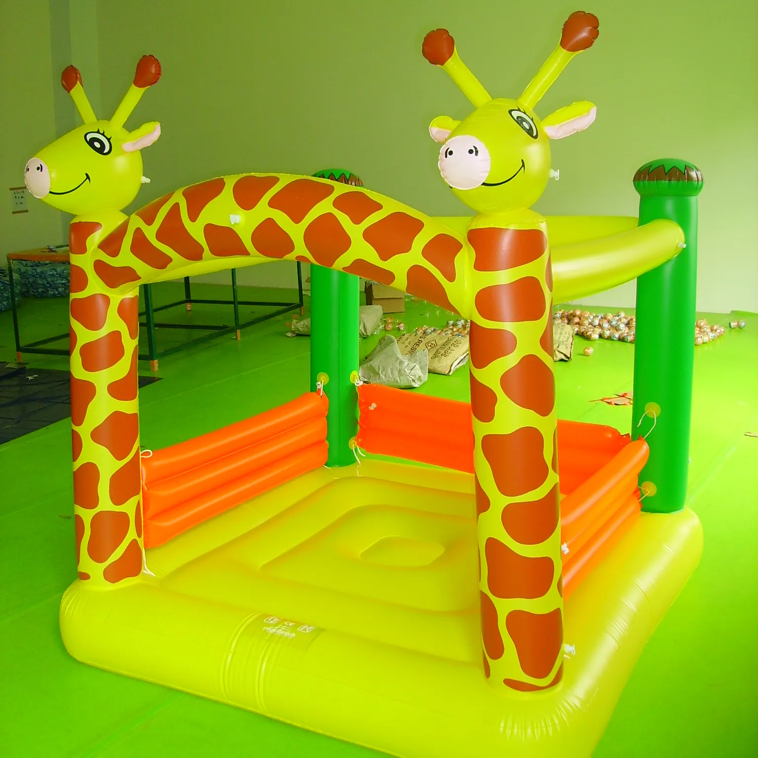 BSCI FCCA लोकप्रिय इनडोर घर खेल बच्चों के खेल मिनी inflatable महल कूदते बिस्तर बच्चों बाउंसर घर