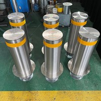 Poteau de barrière routière fixe extérieur anti-choc homologué PAS68 en acier inoxydable pour stades gouvernementaux