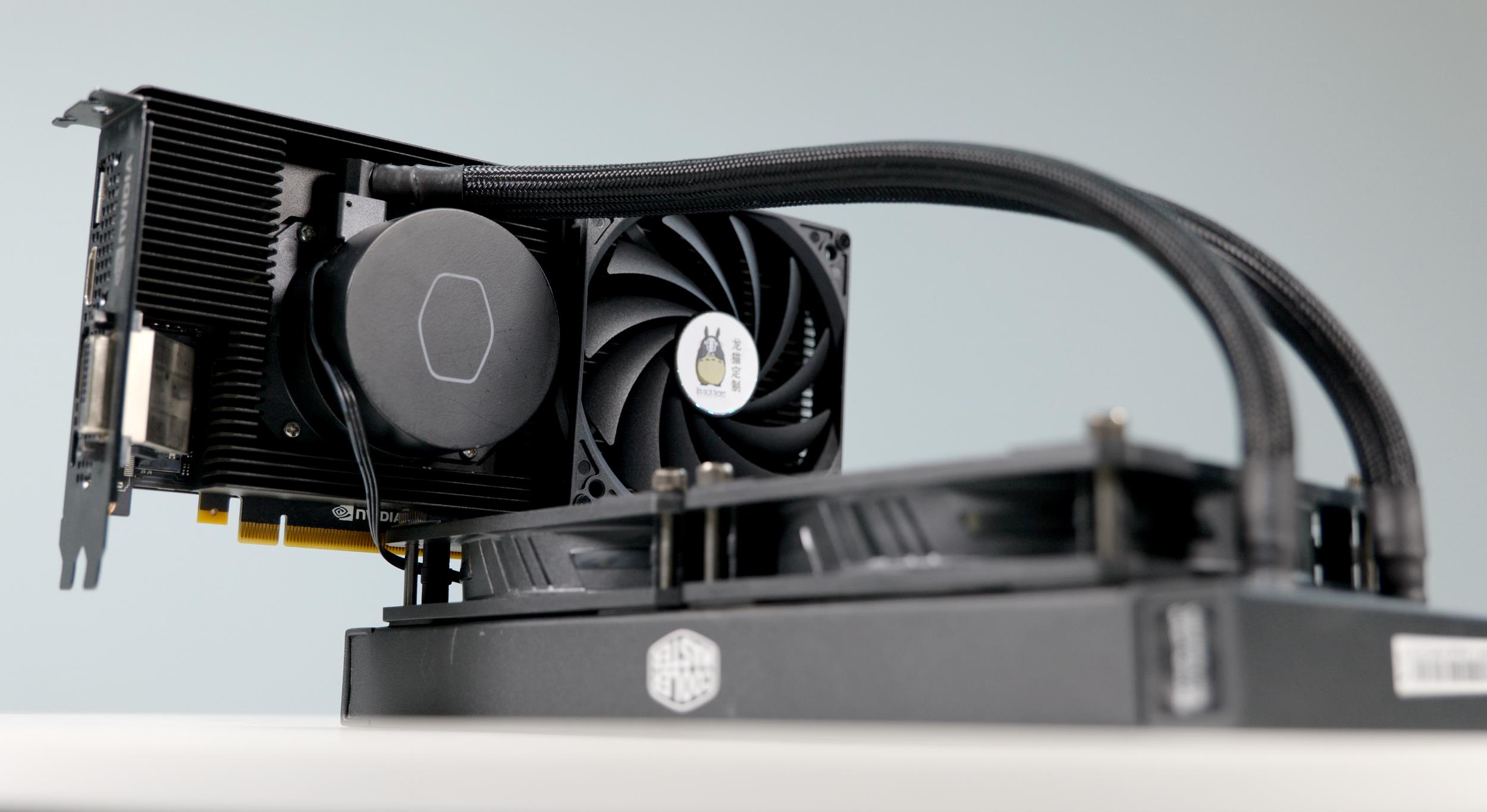 5700XT 240 Refroidisseur d'eau