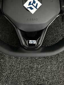 Volant en cuir semi-perforé R <span class=keywords><strong>Line</strong></span> Golf 8 pour VW Volkswagen Golf 8 MK8 8R R Gti Gtd Jetta <span class=keywords><strong>Tiguan</strong></span> Polo Passat CC B7 B8 - Product Image 5