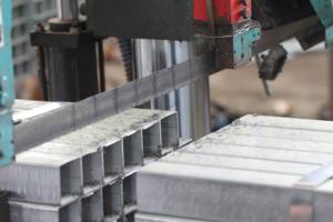 Chinesischer Direktvertrieb Q355 ERW JIS-Zertifiziertes GI-Rohr 2x2 3x3 Feuerverzinktes Stahlquadratrohr für Struktur- und Rohrleitungsanlagen - Product Image 6