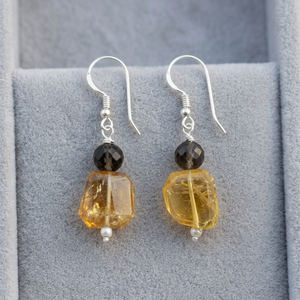 Pendientes Colgantes Geométricos Vintage de Plata 925 con Citrino y Cuarzo Ahumado para Mujer, Ideales para Bodas, Fiestas, Uso Diario y Regalos - Product Image 4