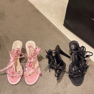 รองเท้าส้นสูงแบบเปิดนิ้วเท้าประดับโบว์ผูกเชือกสไตล์แฟรี่สำหรับผู้หญิง คอลเลคชั่นใหม่รับซัมเมอร์ ดีไซน์สวยหรูด้วยส้นเข็ม - Product Image 5