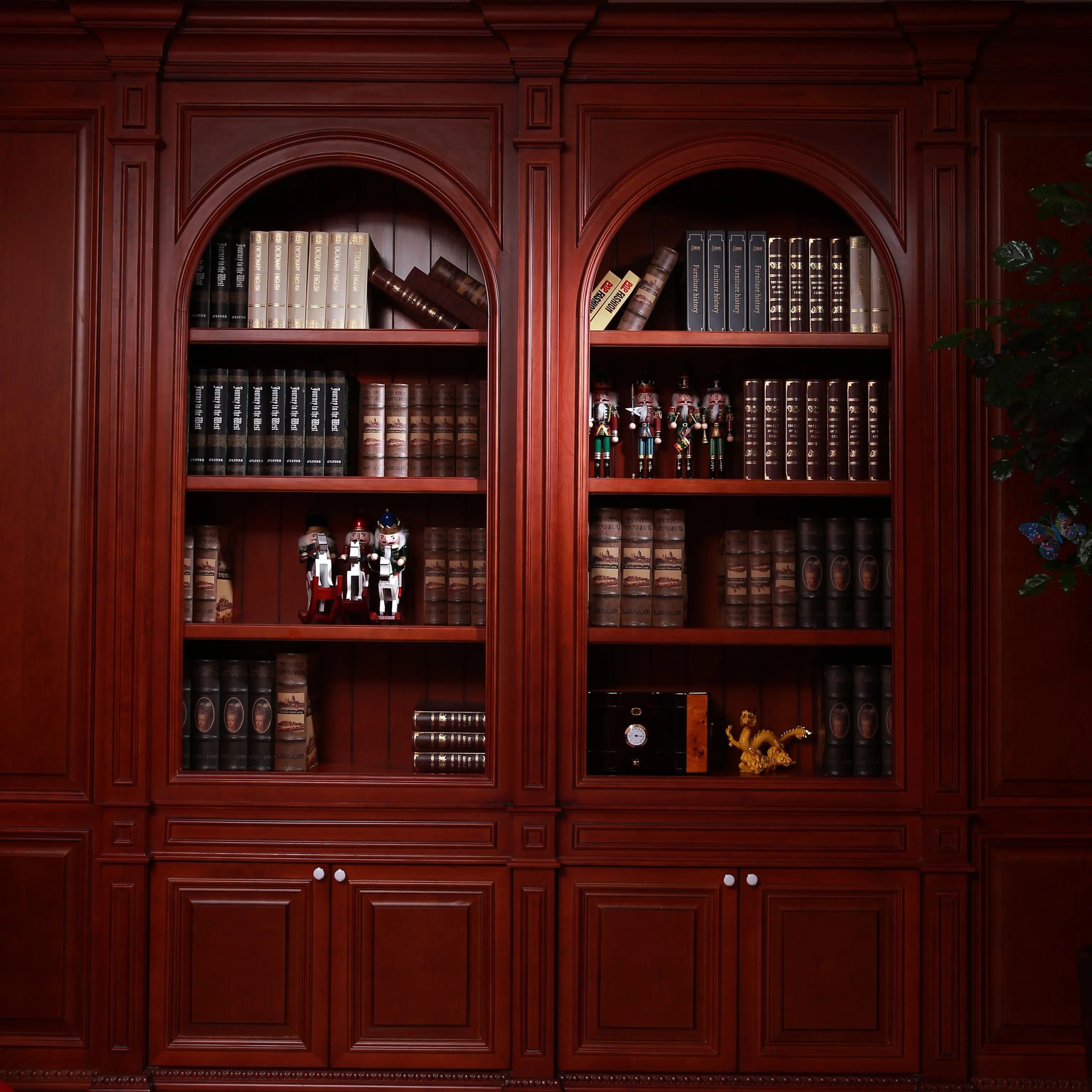 NICOCABINET Design Italiano Moderno Personalizzato Marrone E Rosso Libreria In Legno Libreria Con Porta In Vetro Scaffale Armadio